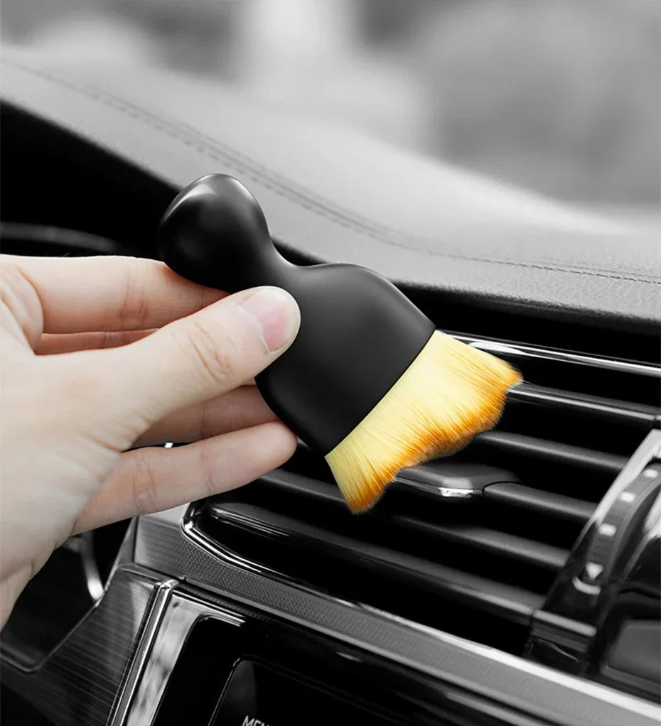 DashBrush Pro™Auto Cleaning Brush Set – Soft Bristle Dashboard & Vent Tool